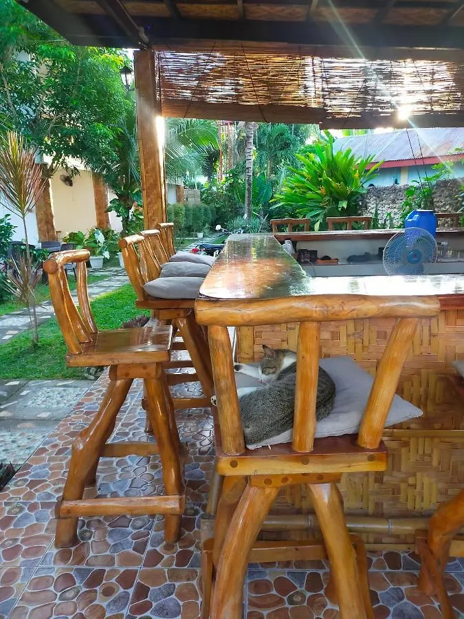 Hotel Renate Panglao 2*,