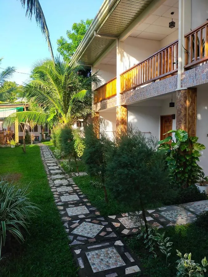 Hotel Renate Panglao 2*,